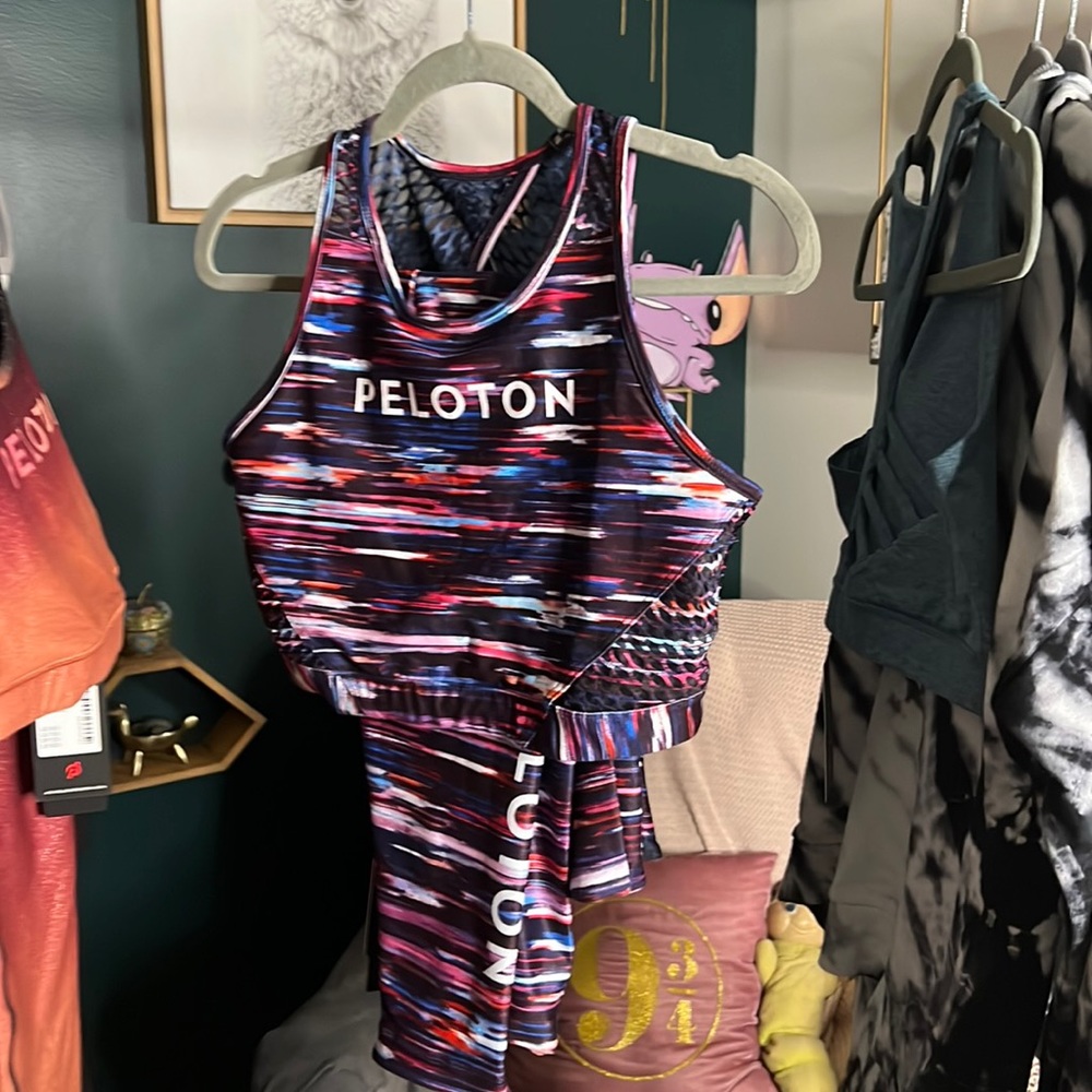 NWT intergalactic light peloton workout set
